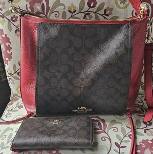 Coach Pebbled Leather Hobo Marlon